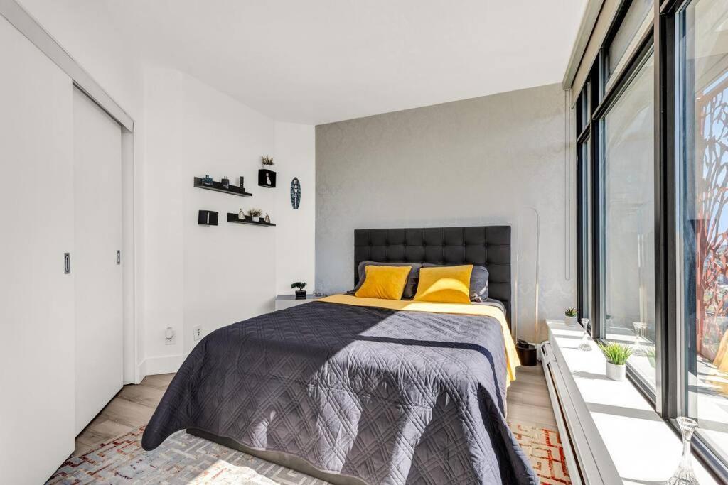 Central Luxury Apartment With Best City Views! Vancouver Exteriör bild